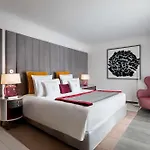 Hotel De Paris