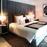 オテル ドゥ パリ 5* サントロペ