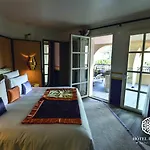 Hotel De Paris