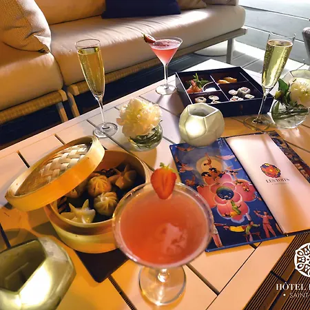 De Paris Saint Tropez