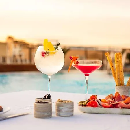 De Paris Saint-Tropez