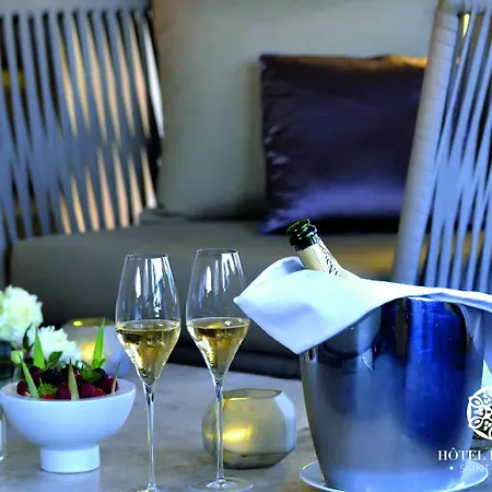De Paris Saint Tropez