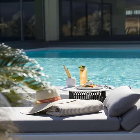 Hotel De Paris 5*