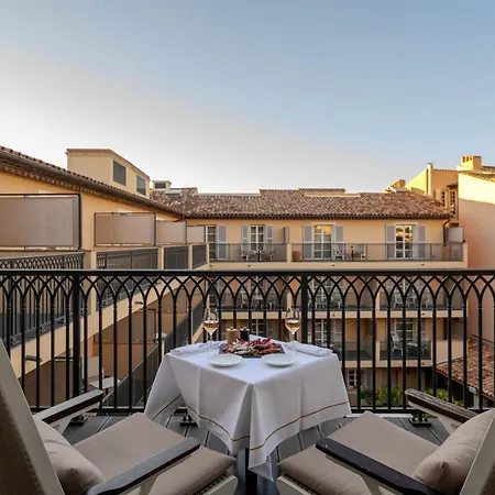 De Paris Saint Tropez