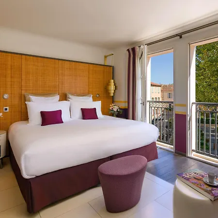 Hotel De Paris